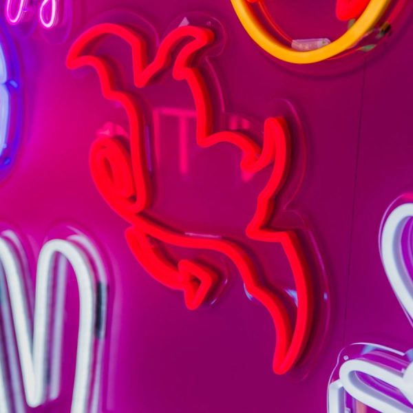 ئون نئون آلفا neonalfa neon sign Evil heart neon design