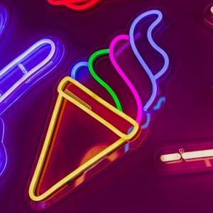 ئون نئون آلفا neonalfa neon sign Funnel ice cream neon sign