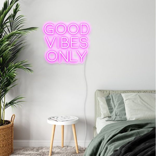 نئون نئون آلفا neonalfa neon sign good vibes only neon signs